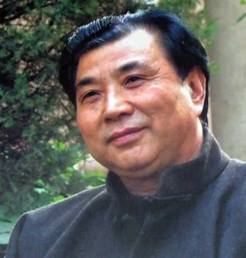 张尔宾老师的照片，单击鼠标查看大图！